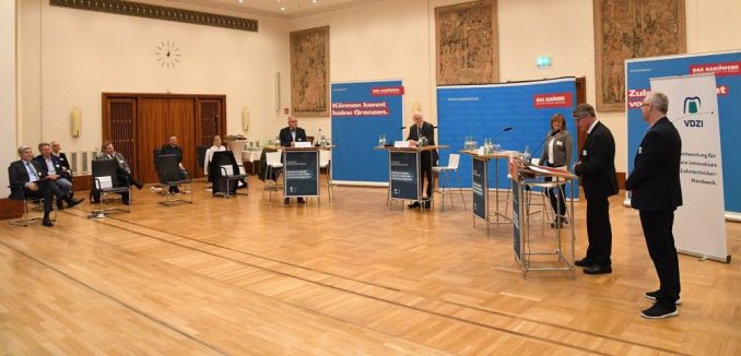 1756436117-1171165_1280x1024