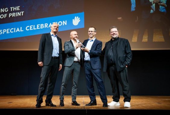 1758099941-1378837_1280x1024