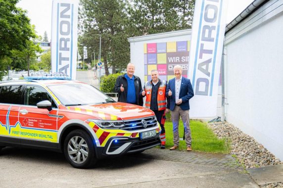 1758496160-1467177_1280x1024