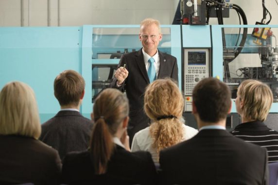 1761304243-0915104_1280x1024