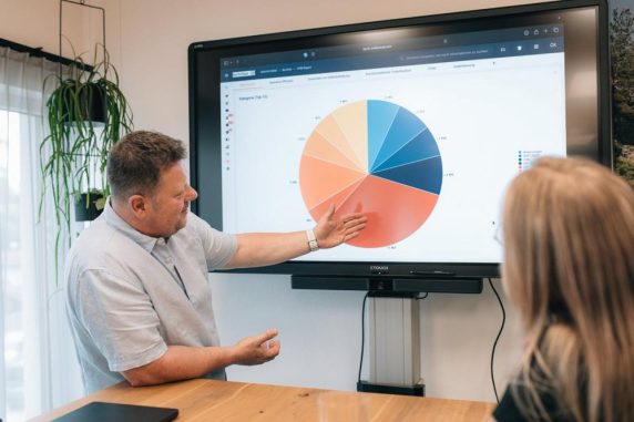 1761469461-1555978_1280x1024