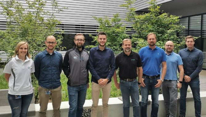 1761656657-1409460_1280x1024