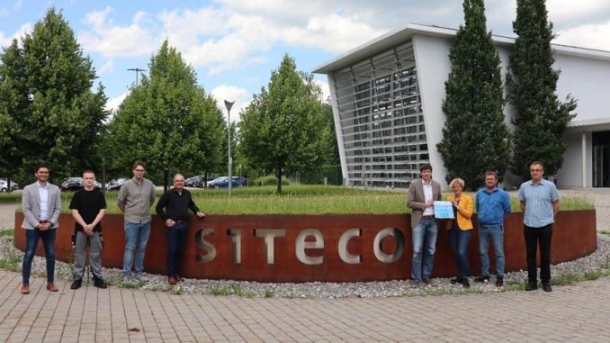 1761694195-1330058_1280x1024