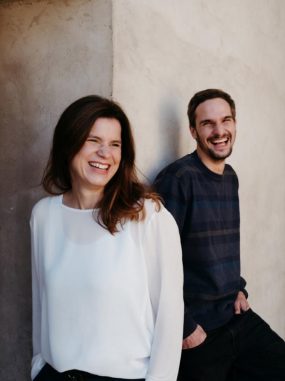 1761922302-1571670_1280x1024